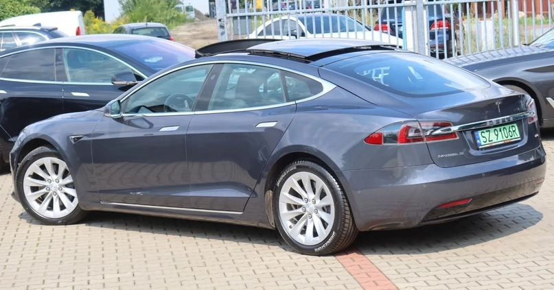 Tesla Model S cena 168510 przebieg: 151000, rok produkcji 2018 z Tuchola małe 781